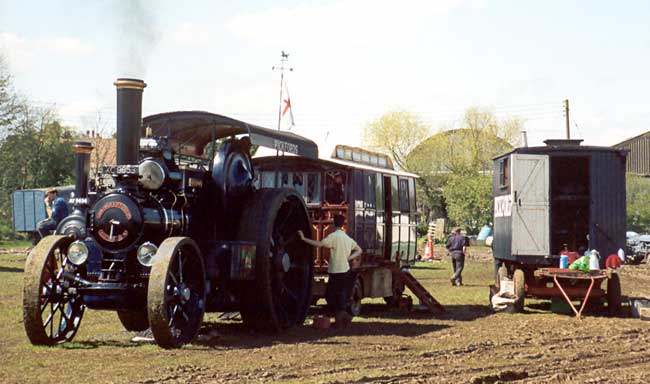1914 Fowler 'B6' 8 nhp Road Locomotive - Lion