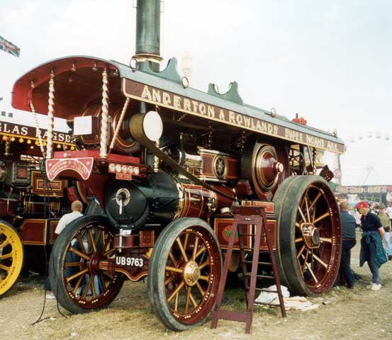 1932 Fowler 10nhp 22 ton 'B6' Showmans Road Locomotive - The Lion