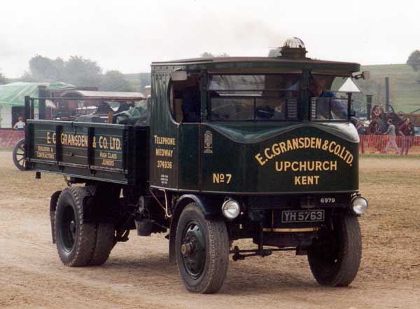 1927 Sentinel DG4 3-way tipping wagon