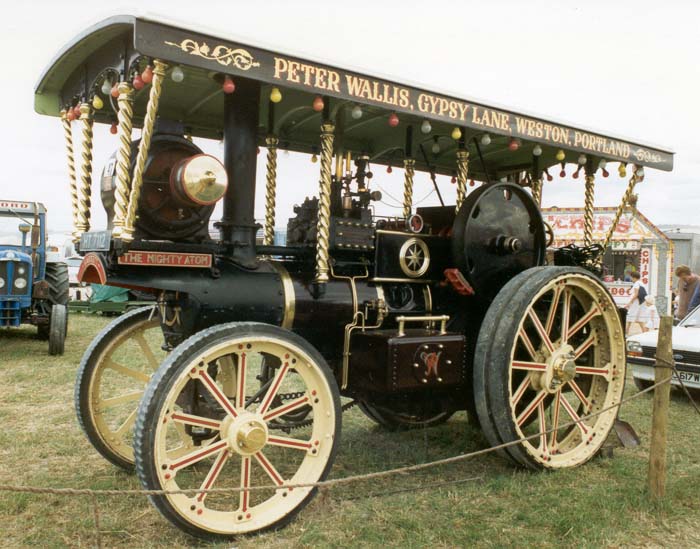 1918 Garrett 4nhp 7 ton Tractor - Mighty Atom